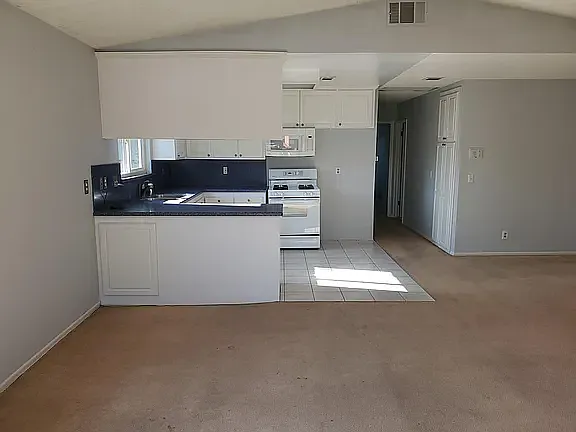 2 bed, 1200 sqft, $2,990 — Photo 4