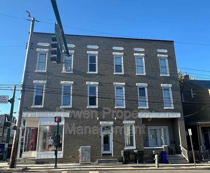 1st image of 143 E Antietam St