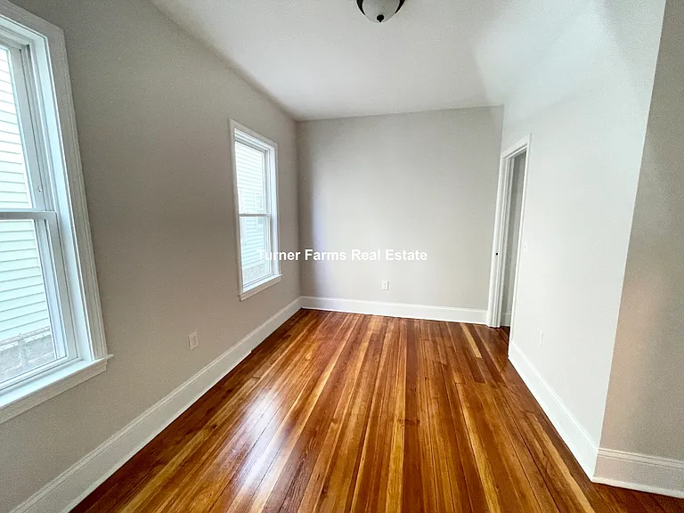 26 Taft St — Photo 10
