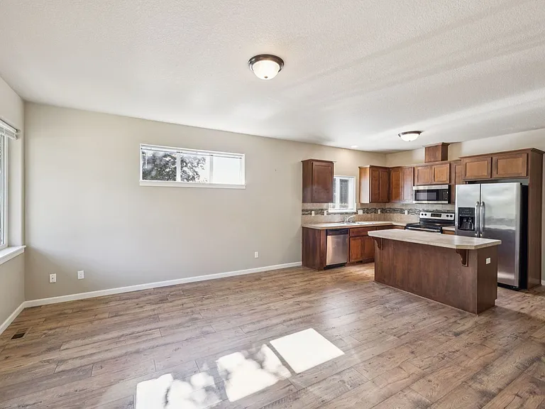 2501 Carson Loop — Photo 4