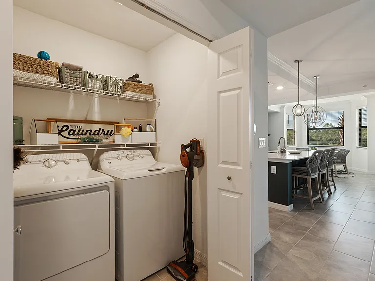 18008 Gawthrop Dr #206-1 — Photo 5