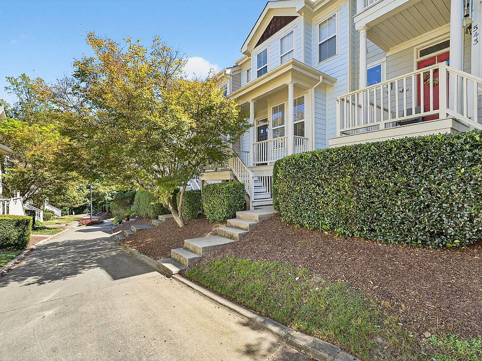 1st image of 541 Village Loop Dr