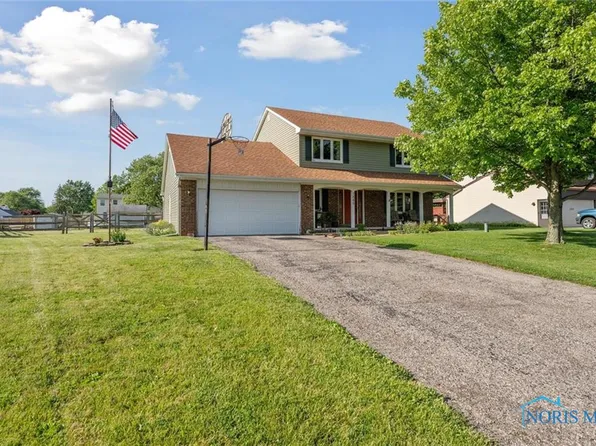 1260 Michelle Dr, Millbury, OH 43447