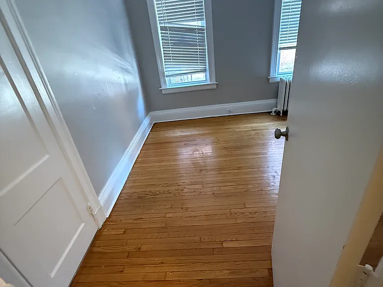 344 Farmington Ave #1C — Photo 8
