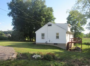 115 Hoffman Ln, East Brady, PA 16028
