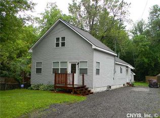 9416 Woods Rd, Bridgeport, NY 13030