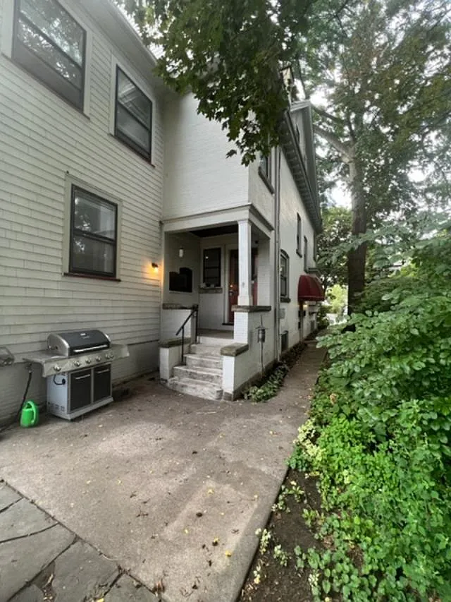 110 Berkeley St — Photo 3