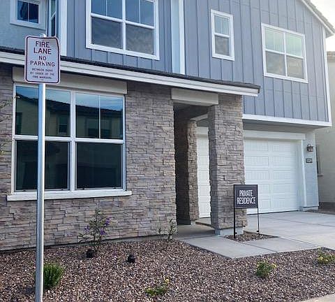 2nd image of 1329 W Javelina Dr