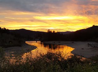 14626 Wollam Rd, Brookings, OR 97415