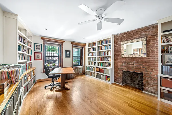 NEIGHBORHOOD&KATHARINEHAMNETT ロンT L 170 West 89th Street #4B, New York, NY 10024 | 78107