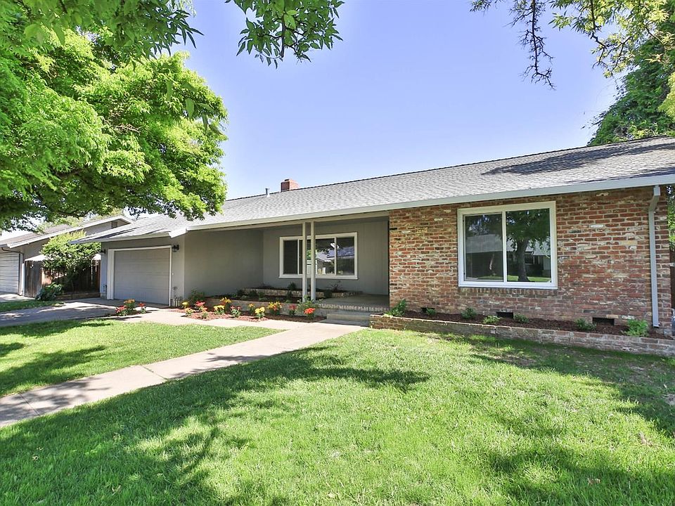 1st image of 2860 W Sheridan Way