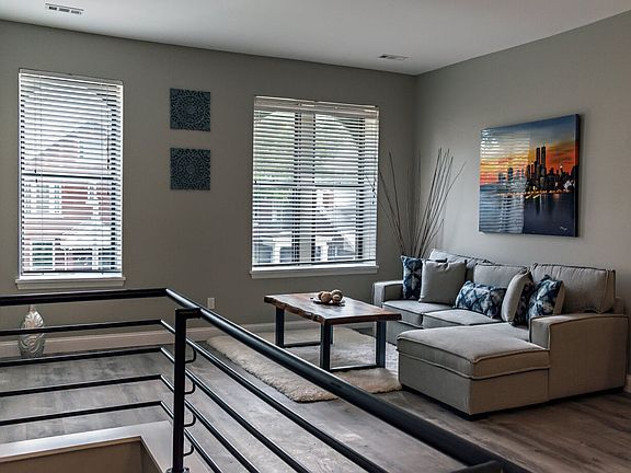 3rd image of 3641A McRee Ave #3641