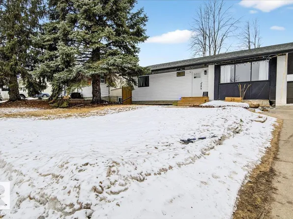 29 Garland Cres, Strathcona County, AB T8A 2P5
