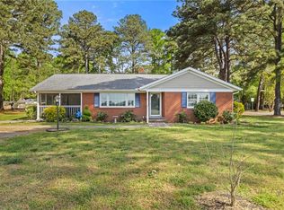 8605 Guinea Rd, Gloucester, VA 23072