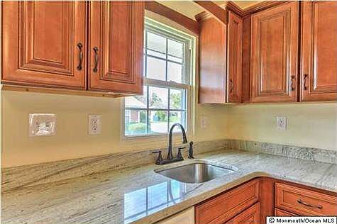 5th image of 1204B Shetland Dr