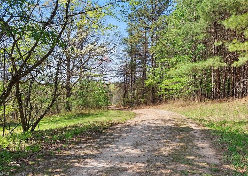 1st image of 4675 Hickory Nut Ridge Rd
