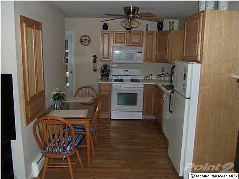 5th image of 434 W End Ave