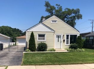 7216 W 113th St, Worth, IL
