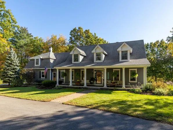 8 Captains Way, Exeter, NH 03833