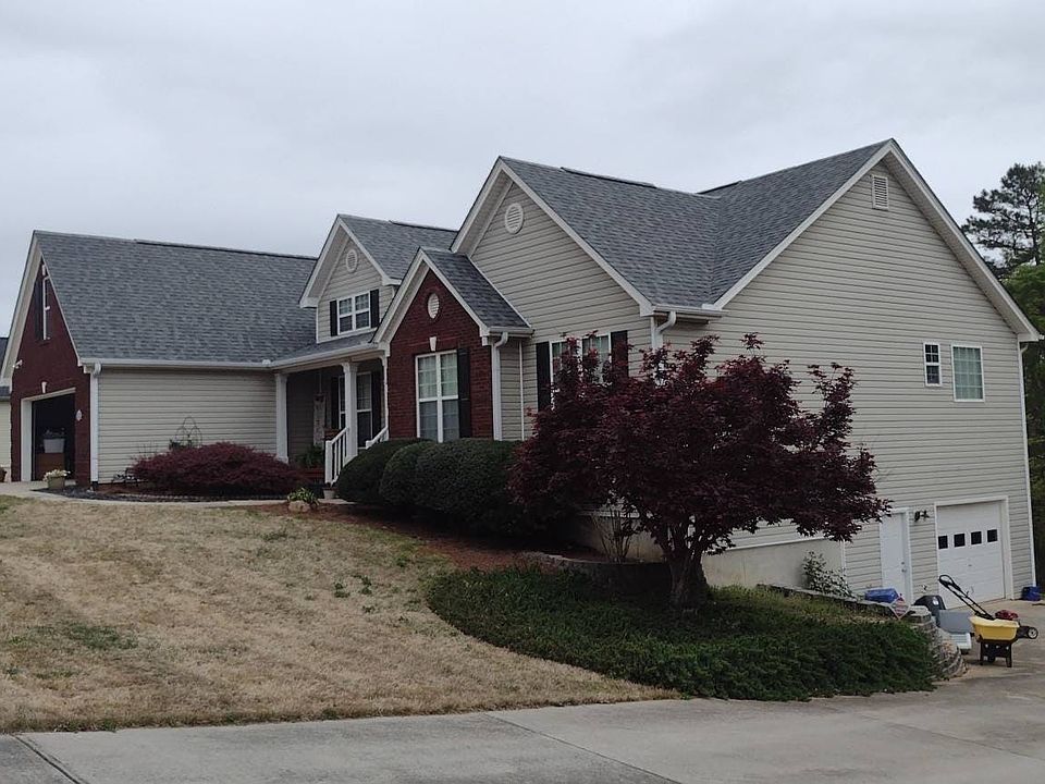 2nd image of 254 Kendall Creek Dr