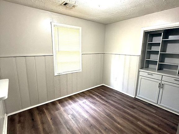 5th image of 1205 Cottondale Rd