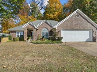 8910 Carrollwood Ln E, Cordova, TN 38016