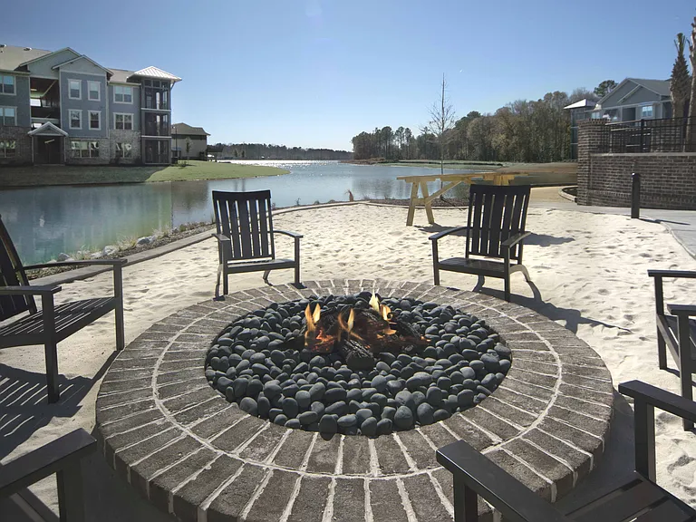 One Hampton Lake — Photo 12