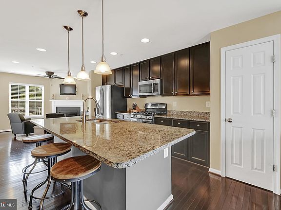 5th image of 8522 Stansbury Lake Dr