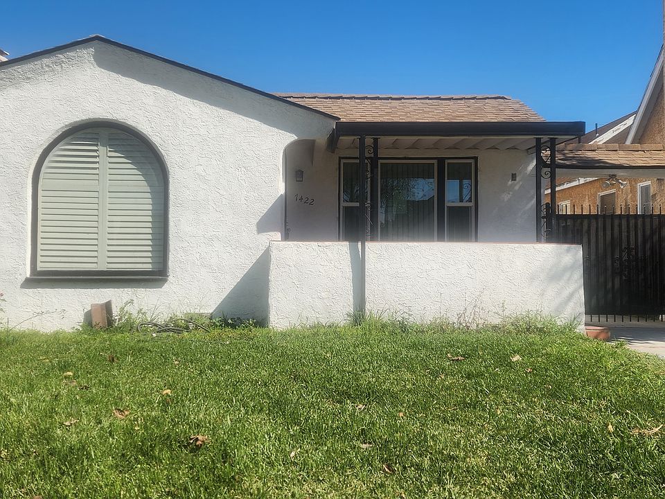1st image of 7422 Brighton Ave #B