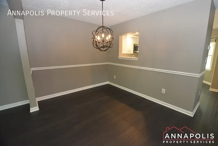 1629 Elkwood Ct — Photo 5