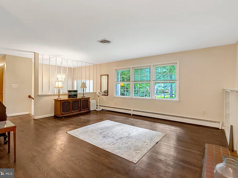 5315 Summit Dr — Photo 15