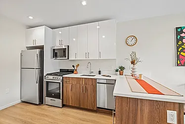 Rented by Living New York