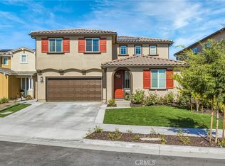 34330 Coconut Cir, Winchester, CA 92596