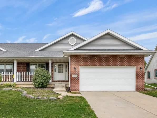 336 Blackberry Ln, Deforest, WI 53532