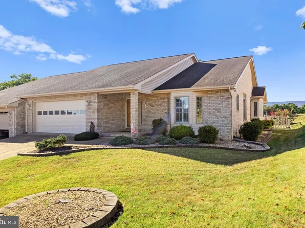 619 Kestrel Ct, Woodstock, VA 22664