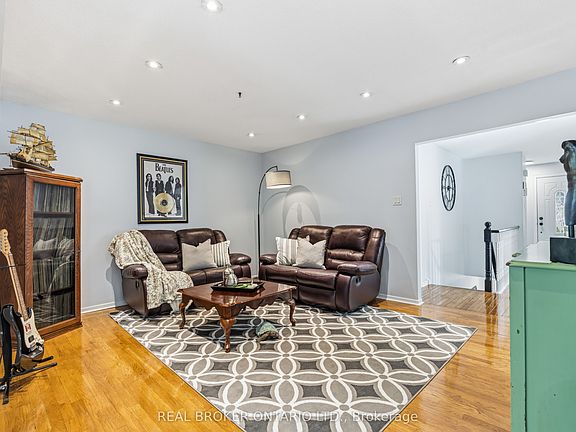 5th image of 2873 Inlake Ct