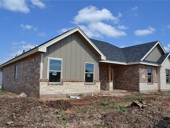 2nd image of 302 Eagle Mountain Dr