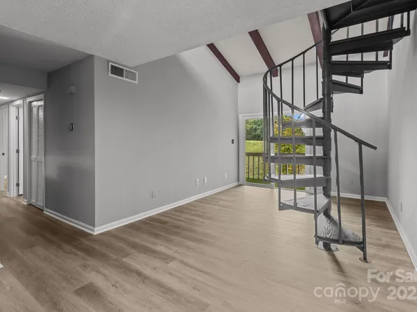 140 Lake Concord Rd NE APT D9, Concord, NC 28025