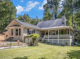 375 Buckwood Trl, Cornelia, GA 30531