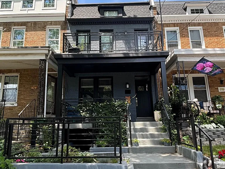 621 Longfellow St NW — Photo 15