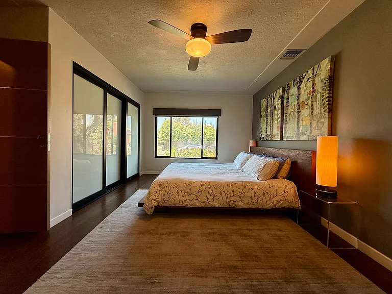 4221 Hill St — Photo 30