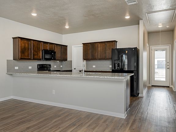 5th image of 2027 Vintage Farms Way #1