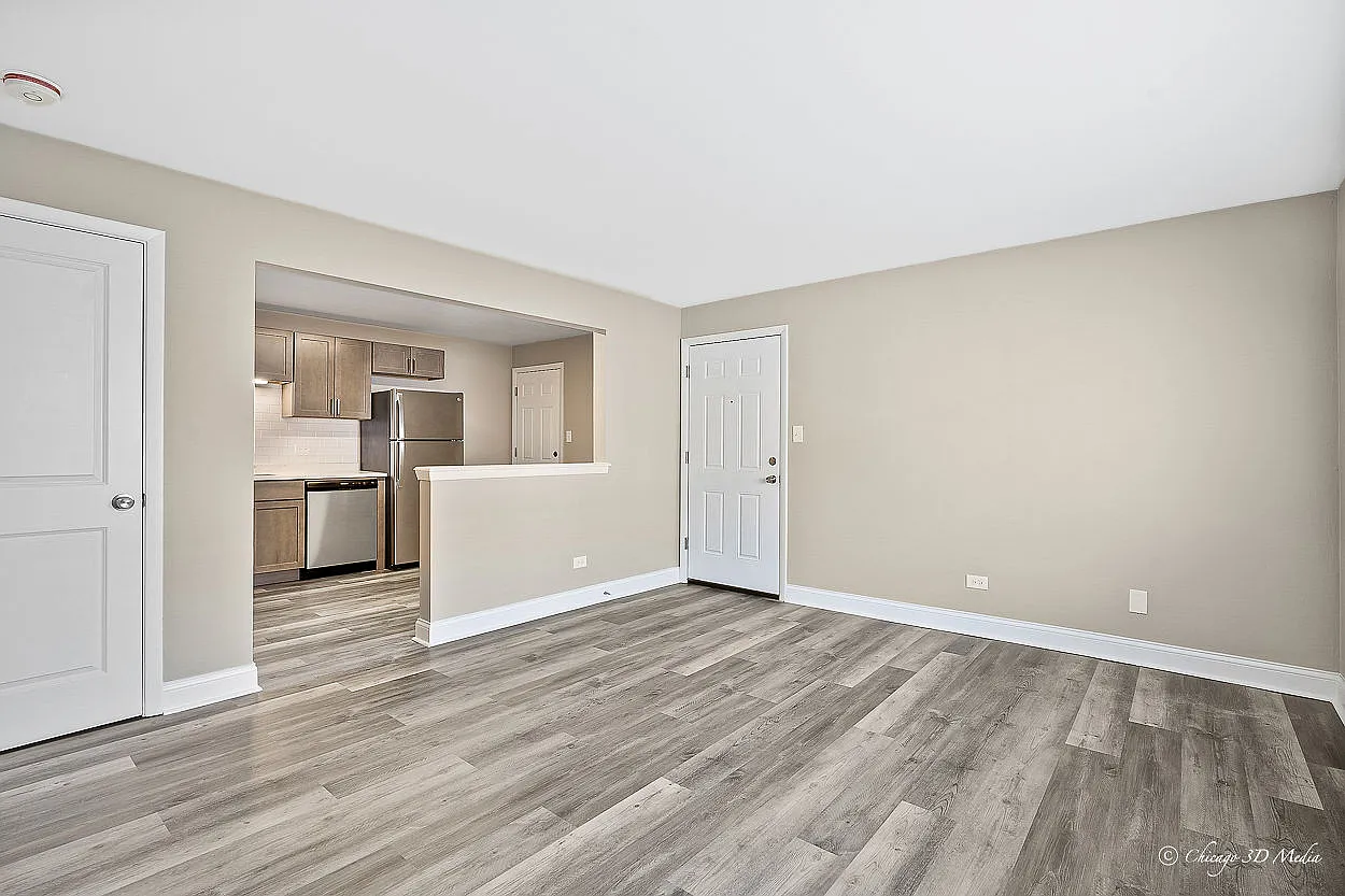 4747 N Ronald St — Photo 3