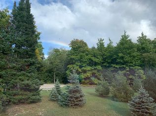 9018 Mink Rd, Harbor Springs, MI 49740