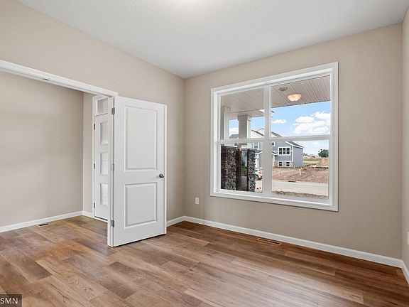 5th image of 6273 Rachele Ave NE