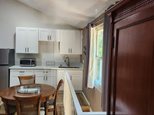 (undisclosed Address), Thousand Oaks, CA 91360