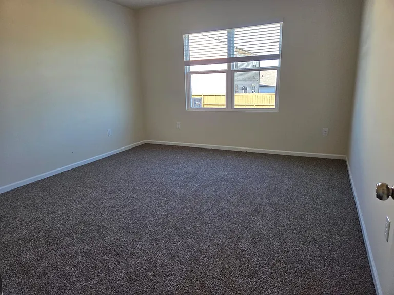 1625 Heron Pond St — Photo 8