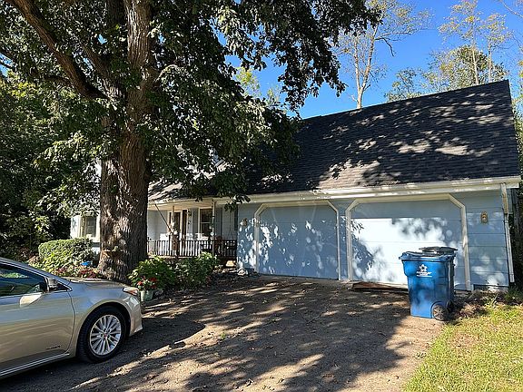 2nd image of 508 Wren Way