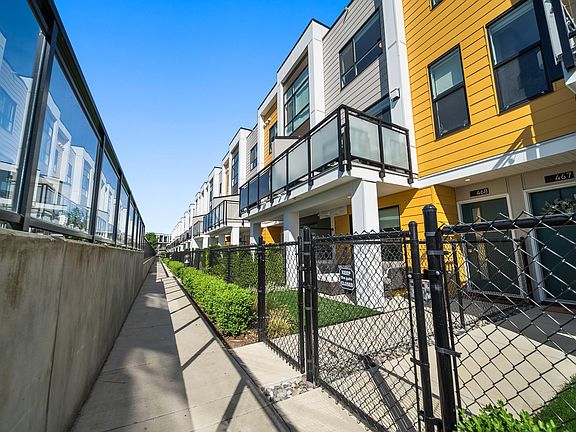 3rd image of 46150 Thomas Rd #468