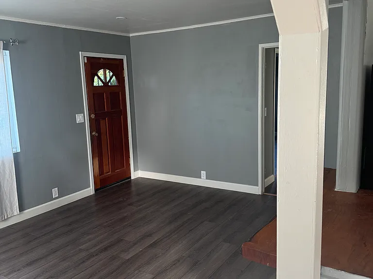 5105 Mesmer Ave — Photo 4